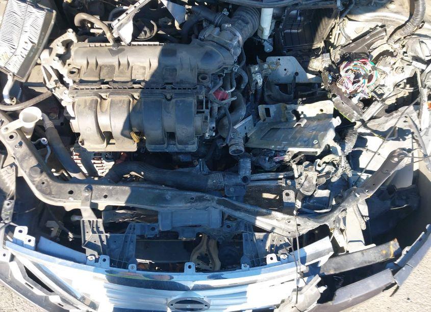 Photo 10 of 2015 Nissan Sentra SV (VIN 3N1AB7AP4FY234940)