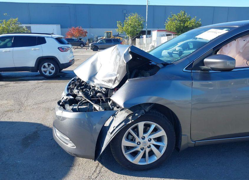 Photo 6 of 2015 Nissan Sentra SV (VIN 3N1AB7AP4FY234940)