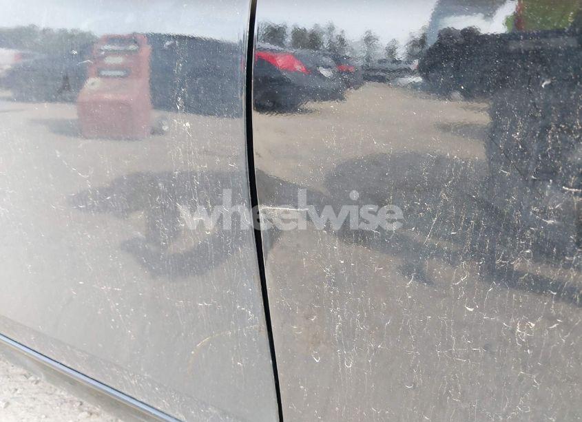 Photo 12 of 2015 Nissan Sentra (VIN 3N1AB7AP4FY249454)