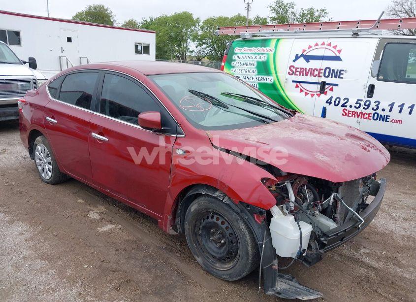 2015 Nissan Sentra SV (VIN 3N1AB7AP4FY253603) main photo