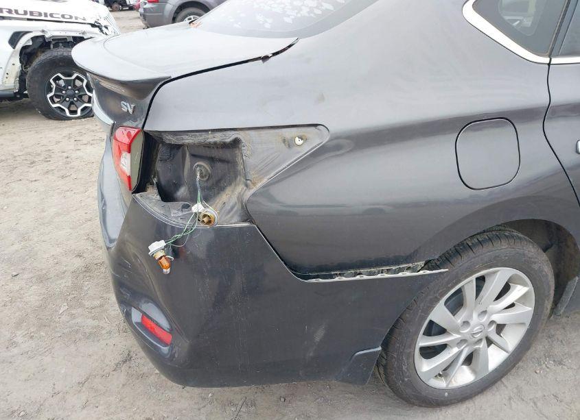 Photo 17 of 2015 Nissan Sentra SV (VIN 3N1AB7AP4FY288397)