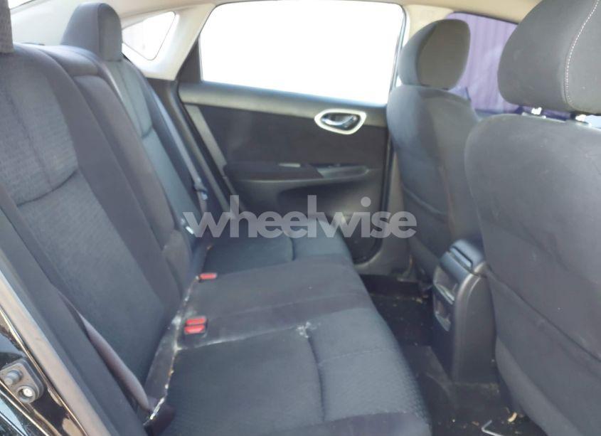 Photo 8 of 2015 Nissan Sentra SR (VIN 3N1AB7AP4FY292501)