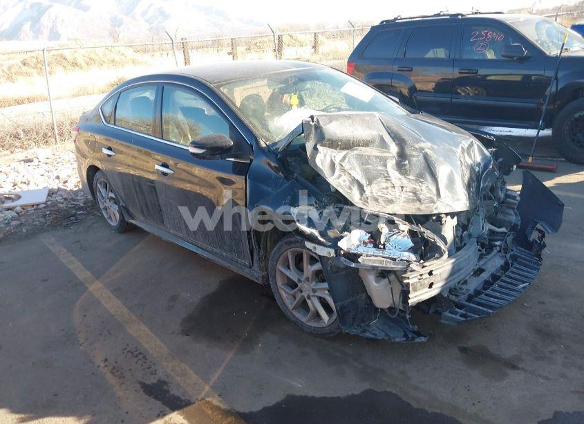 2015 Nissan Sentra SR (VIN 3N1AB7AP4FY301598) main photo