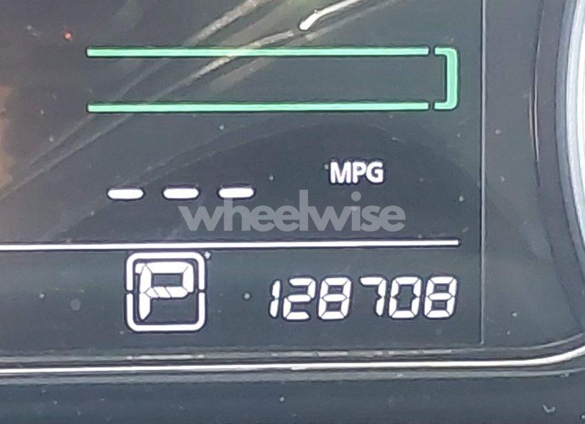 Photo 16 of 2015 Nissan Sentra SR (VIN 3N1AB7AP4FY301598)