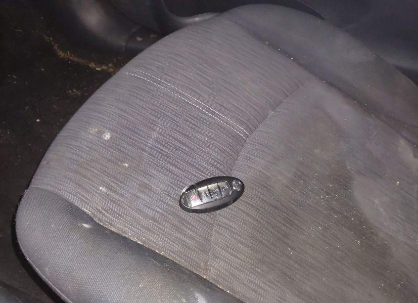 Photo 11 of 2015 Nissan Sentra SV (VIN 3N1AB7AP4FY303397)