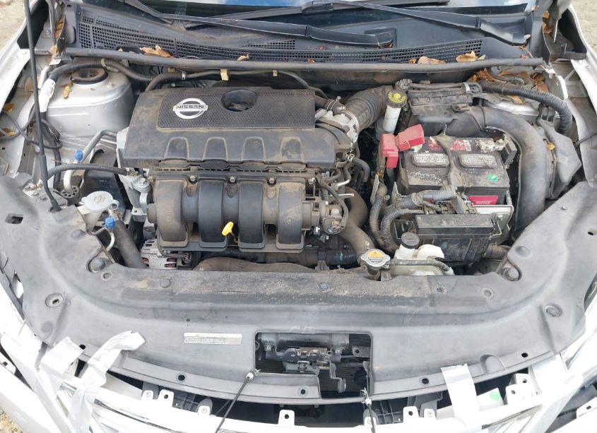 Photo 10 of 2015 Nissan Sentra S (VIN 3N1AB7AP4FY309880)