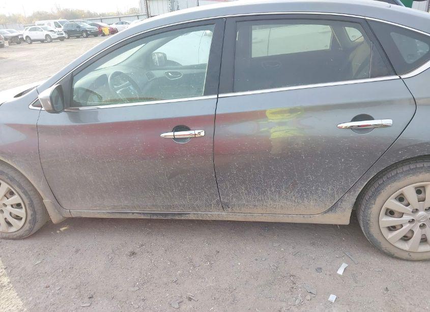 Photo 14 of 2015 Nissan Sentra SV (VIN 3N1AB7AP4FY316215)