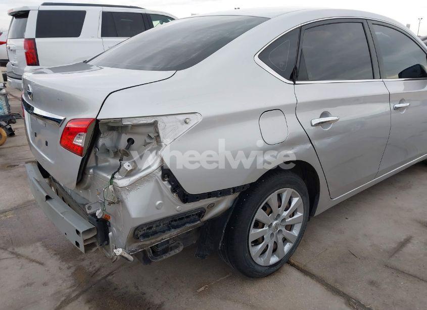 Photo 19 of 2015 Nissan Sentra S (VIN 3N1AB7AP4FY326792)