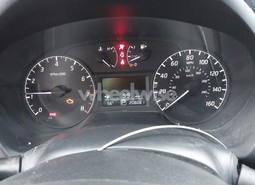 Photo 7 of 2015 Nissan Sentra S (VIN 3N1AB7AP4FY326792)