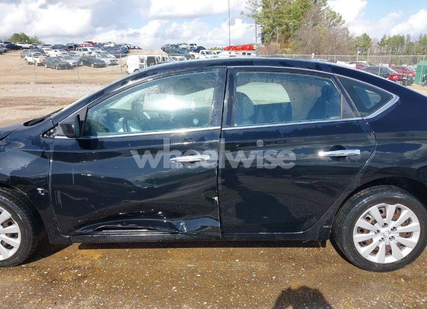 Photo 15 of 2015 Nissan Sentra S (VIN 3N1AB7AP4FY335640)