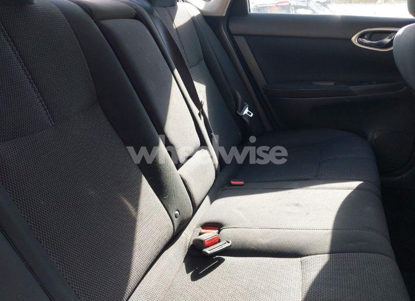 Photo 8 of 2015 Nissan Sentra S (VIN 3N1AB7AP4FY335640)
