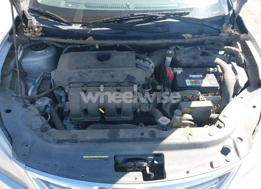 Photo 10 of 2015 Nissan Sentra SL (VIN 3N1AB7AP4FY339980)