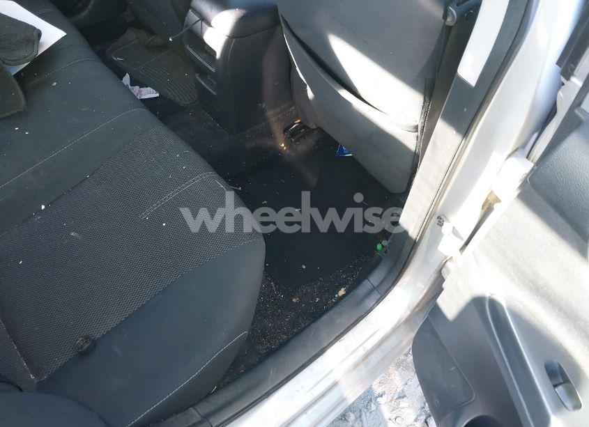 Photo 8 of 2015 Nissan Sentra S (VIN 3N1AB7AP4FY355287)
