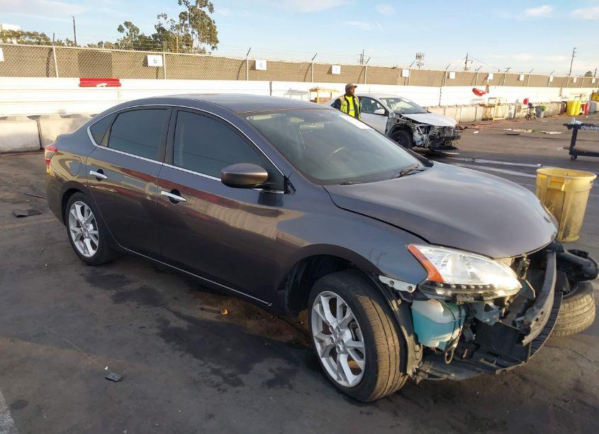 2015 Nissan Sentra SV (VIN 3N1AB7AP4FY360151) main photo