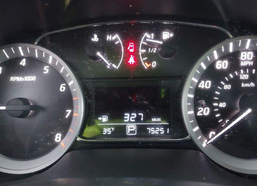 Photo 16 of 2015 Nissan Sentra SV (VIN 3N1AB7AP4FY374745)