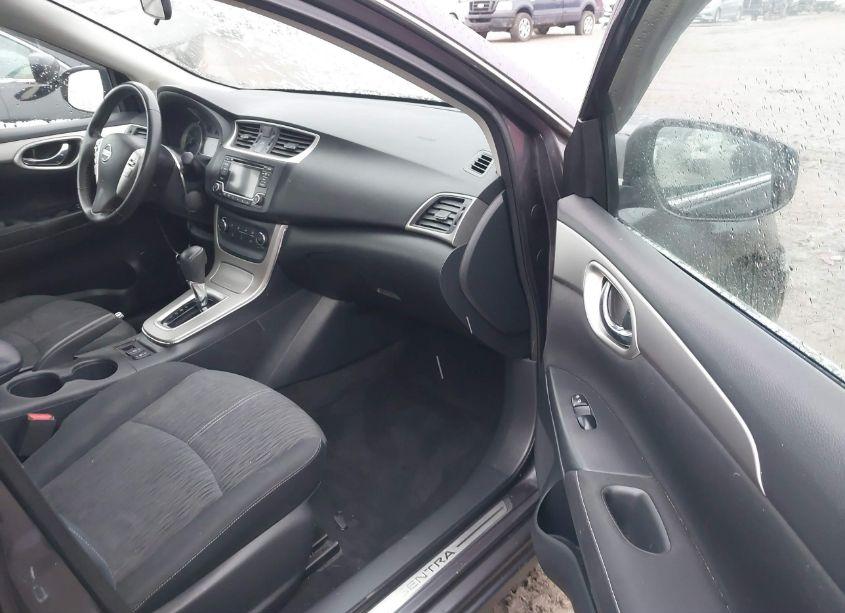 Photo 5 of 2015 Nissan Sentra SV (VIN 3N1AB7AP4FY374745)