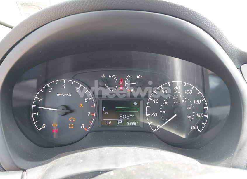 Photo 7 of 2015 Nissan Sentra S (VIN 3N1AB7AP4FY381484)