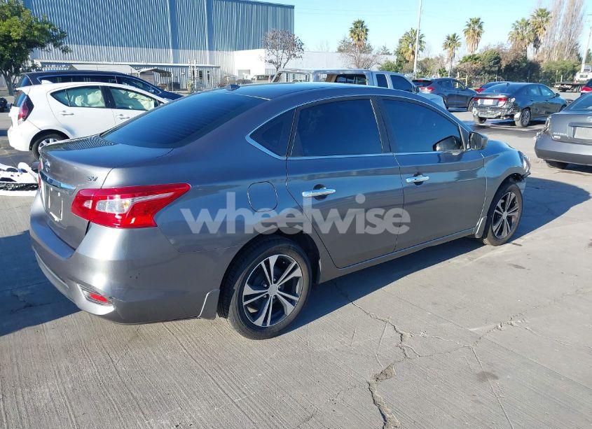 Photo 4 of 2016 Nissan Sentra SV (VIN 3N1AB7AP4GL677653)
