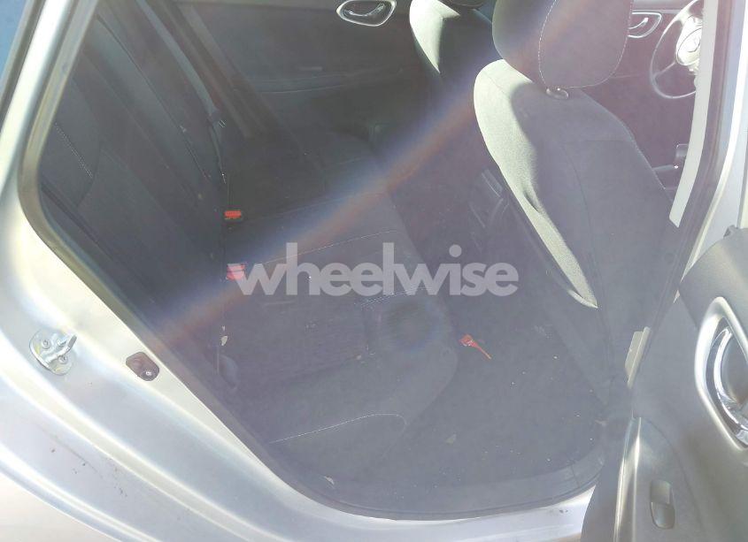 Photo 8 of 2016 Nissan Sentra SV (VIN 3N1AB7AP4GY209148)