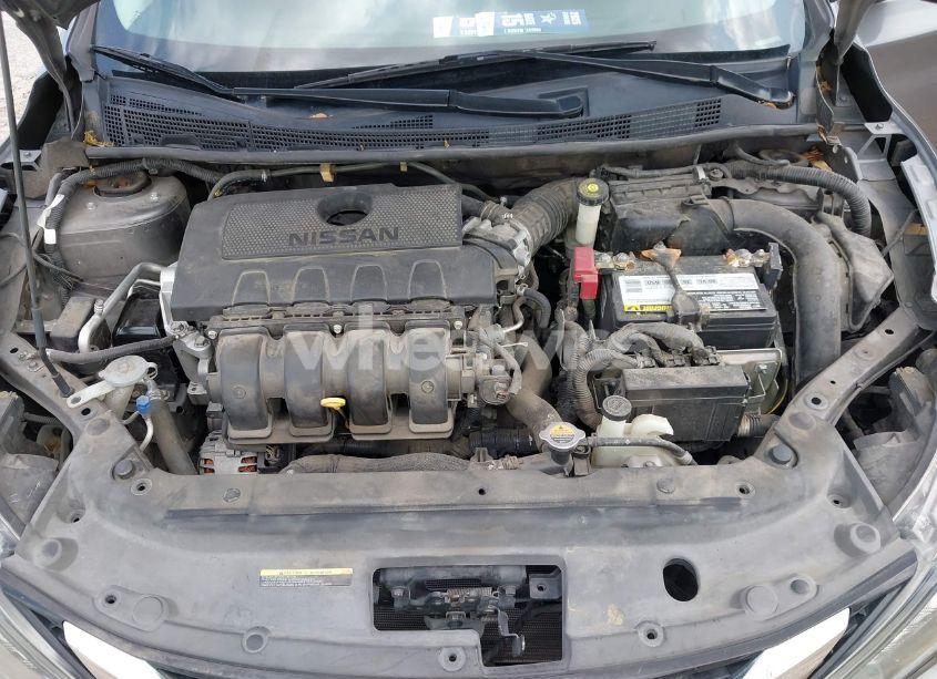 Photo 10 of 2016 Nissan Sentra SR (VIN 3N1AB7AP4GY211725)