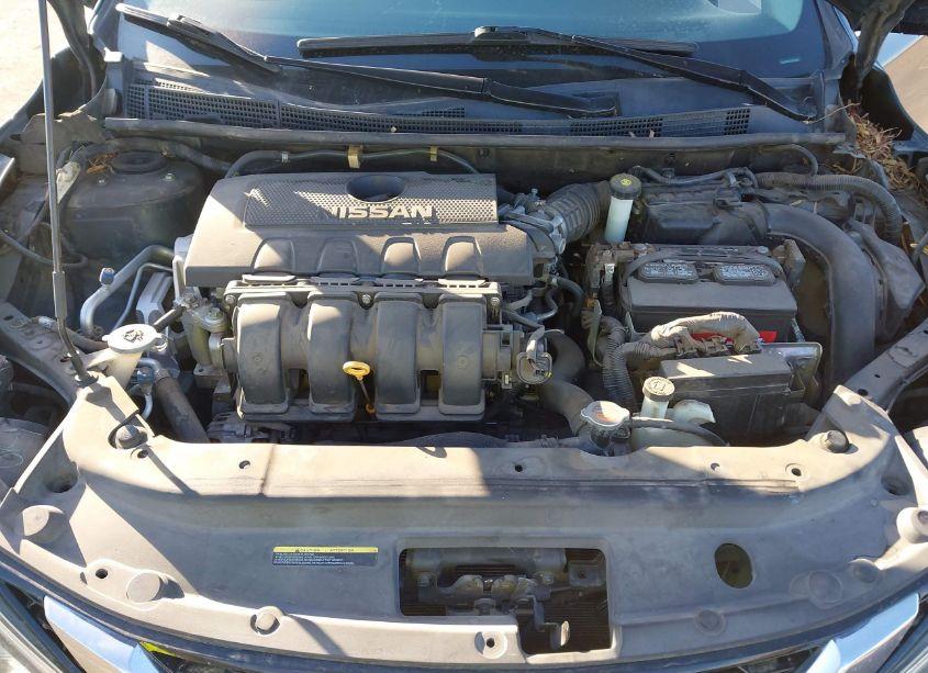 Photo 10 of 2016 Nissan Sentra SV (VIN 3N1AB7AP4GY222420)