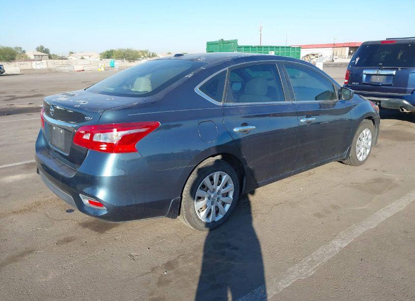 Photo 4 of 2016 Nissan Sentra SV (VIN 3N1AB7AP4GY222420)