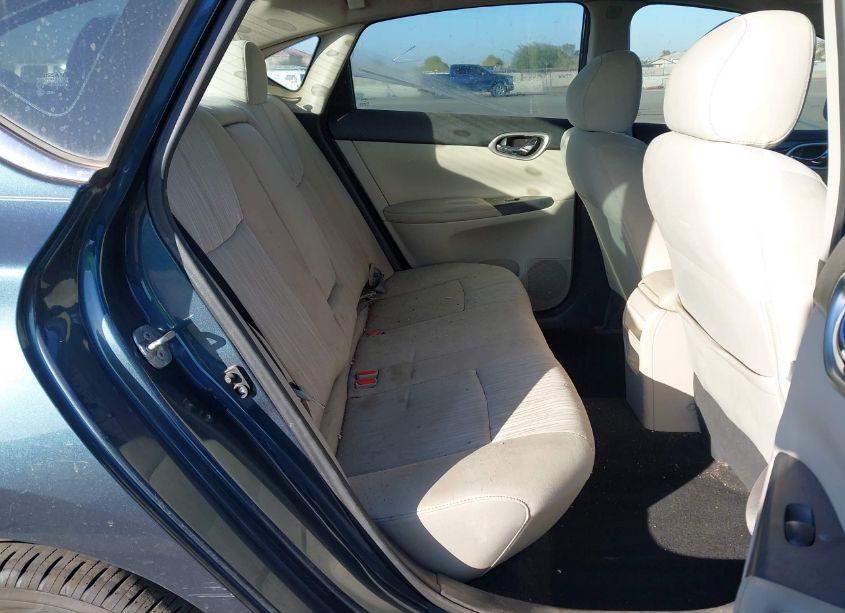 Photo 8 of 2016 Nissan Sentra SV (VIN 3N1AB7AP4GY222420)