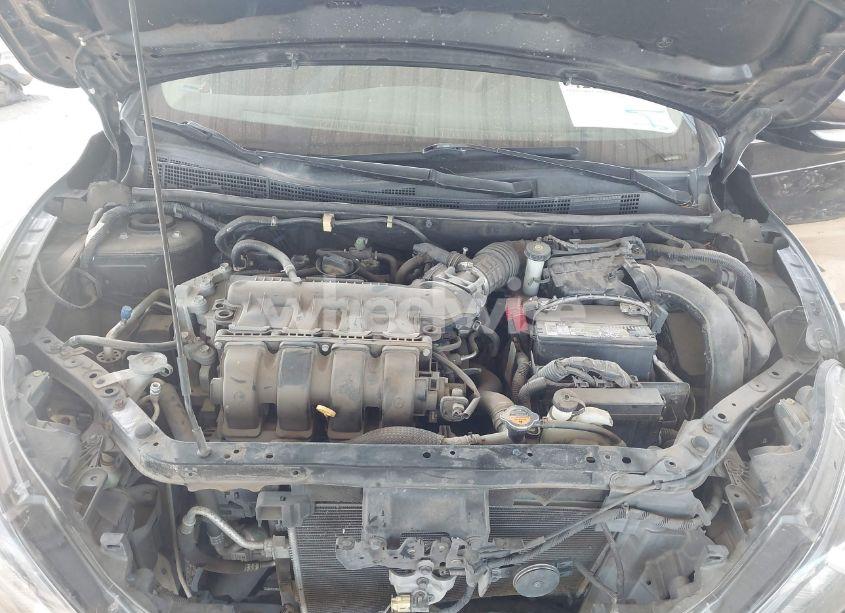 Photo 10 of 2016 Nissan Sentra SR (VIN 3N1AB7AP4GY223888)