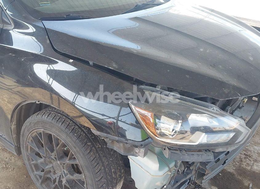 Photo 6 of 2016 Nissan Sentra SR (VIN 3N1AB7AP4GY223888)