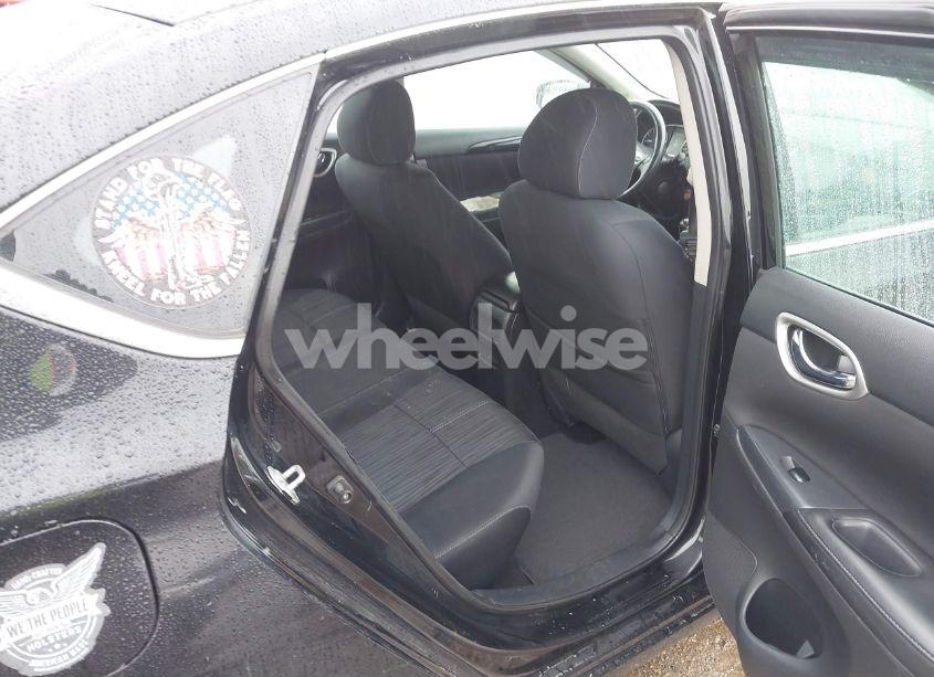 Photo 8 of 2016 Nissan Sentra SV (VIN 3N1AB7AP4GY226693)