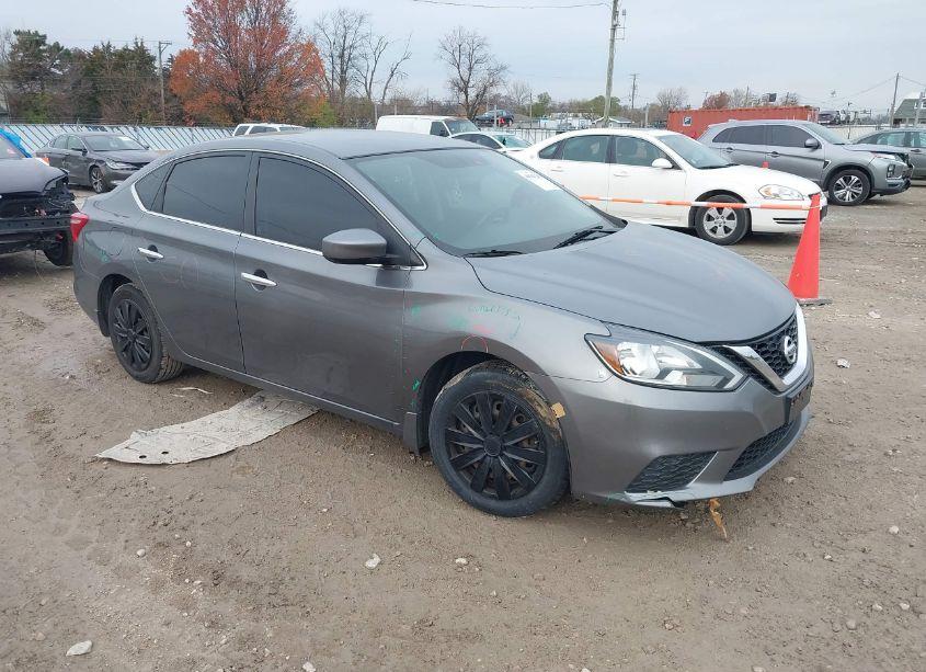 2016 Nissan Sentra S (VIN 3N1AB7AP4GY243378) main photo