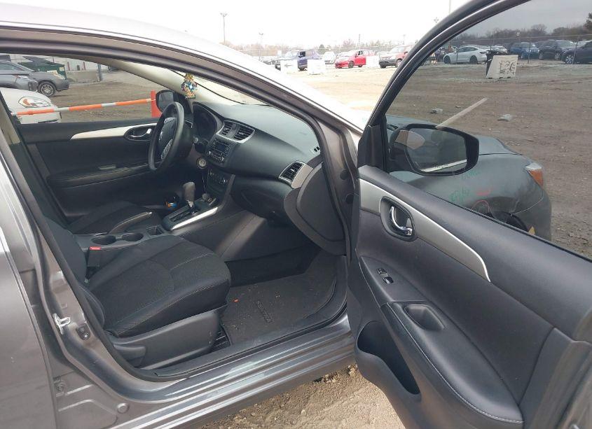 Photo 5 of 2016 Nissan Sentra S (VIN 3N1AB7AP4GY243378)