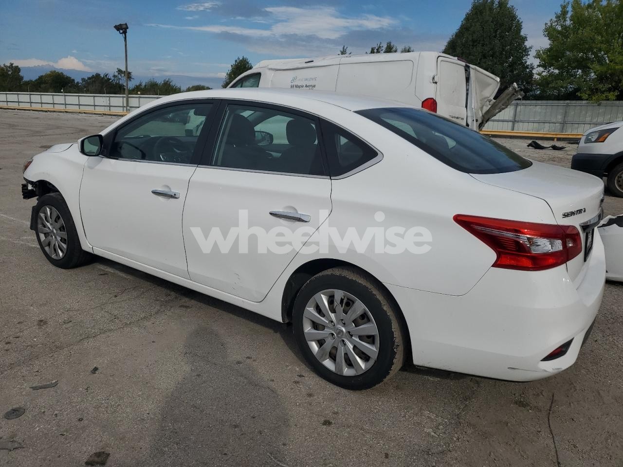 Photo 2 of 2016 NISSAN SENTRA S (VIN 3N1AB7AP4GY250217)