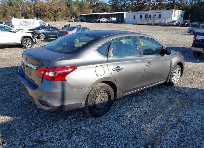 Photo 4 of 2016 Nissan Sentra S (VIN 3N1AB7AP4GY268815)