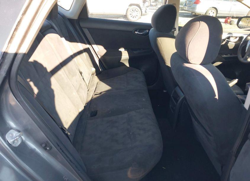 Photo 8 of 2016 Nissan Sentra S (VIN 3N1AB7AP4GY268815)