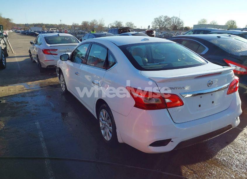 Photo 3 of 2016 Nissan Sentra SV (VIN 3N1AB7AP4GY269432)