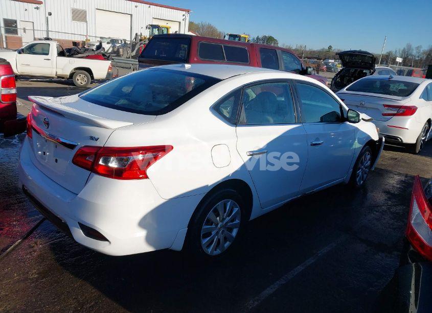 Photo 4 of 2016 Nissan Sentra SV (VIN 3N1AB7AP4GY269432)