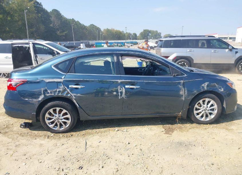 Photo 12 of 2016 Nissan Sentra SV (VIN 3N1AB7AP4GY283850)