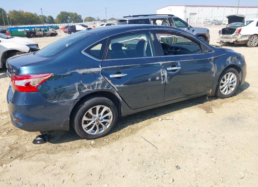 Photo 4 of 2016 Nissan Sentra SV (VIN 3N1AB7AP4GY283850)