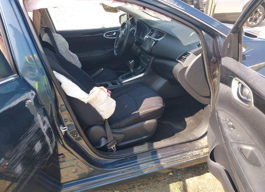 Photo 5 of 2016 Nissan Sentra SV (VIN 3N1AB7AP4GY283850)