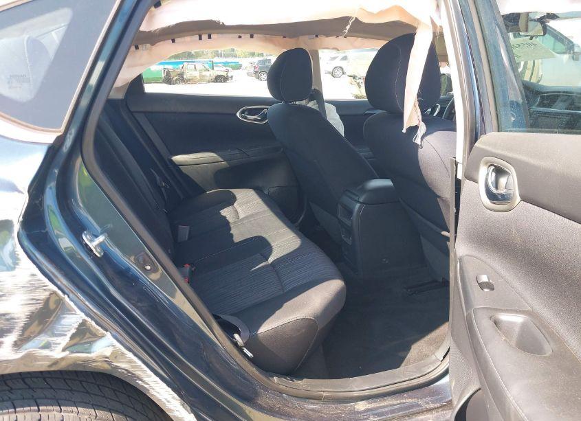 Photo 8 of 2016 Nissan Sentra SV (VIN 3N1AB7AP4GY283850)