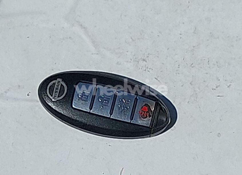 Photo 10 of 2016 Nissan Sentra SR (VIN 3N1AB7AP4GY299210)