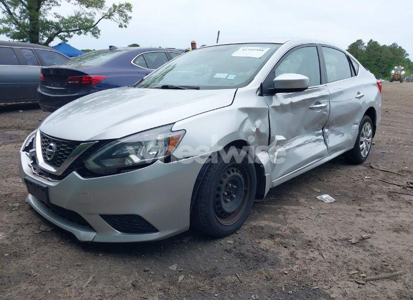 Photo 2 of 2016 Nissan Sentra S (VIN 3N1AB7AP4GY304339)