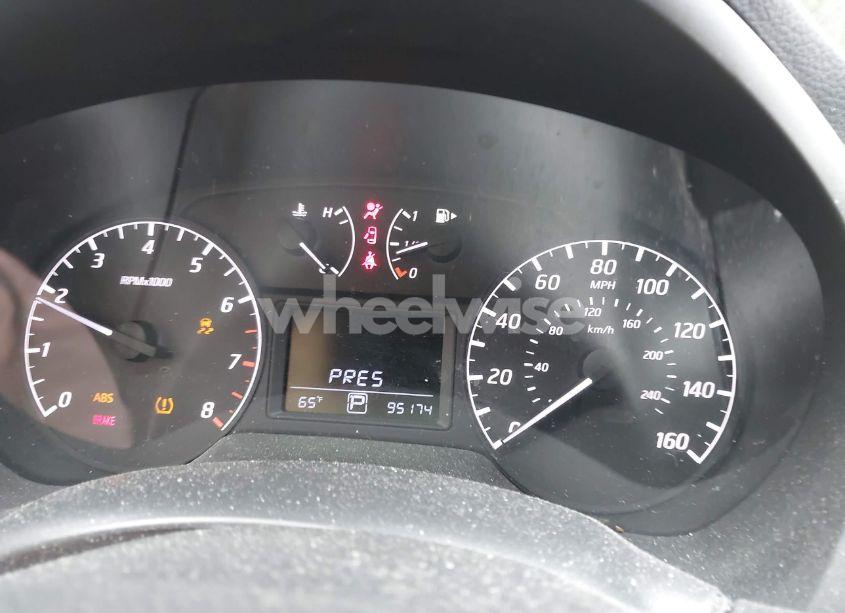 Photo 7 of 2016 Nissan Sentra S (VIN 3N1AB7AP4GY304339)