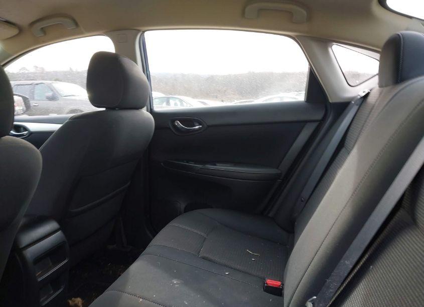 Photo 8 of 2016 Nissan Sentra S (VIN 3N1AB7AP4GY304471)