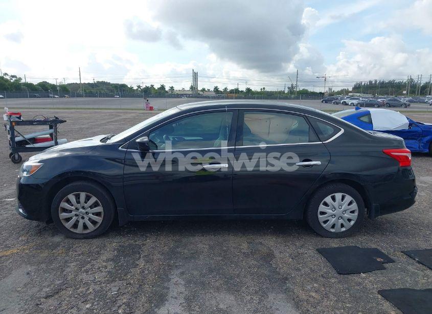 Photo 14 of 2016 Nissan Sentra S (VIN 3N1AB7AP4GY318001)