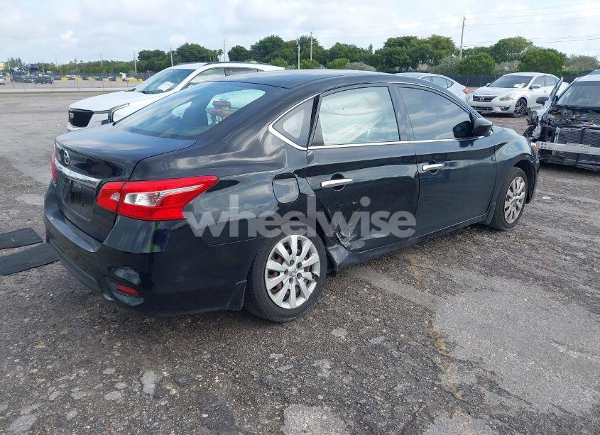 Photo 4 of 2016 Nissan Sentra S (VIN 3N1AB7AP4GY318001)