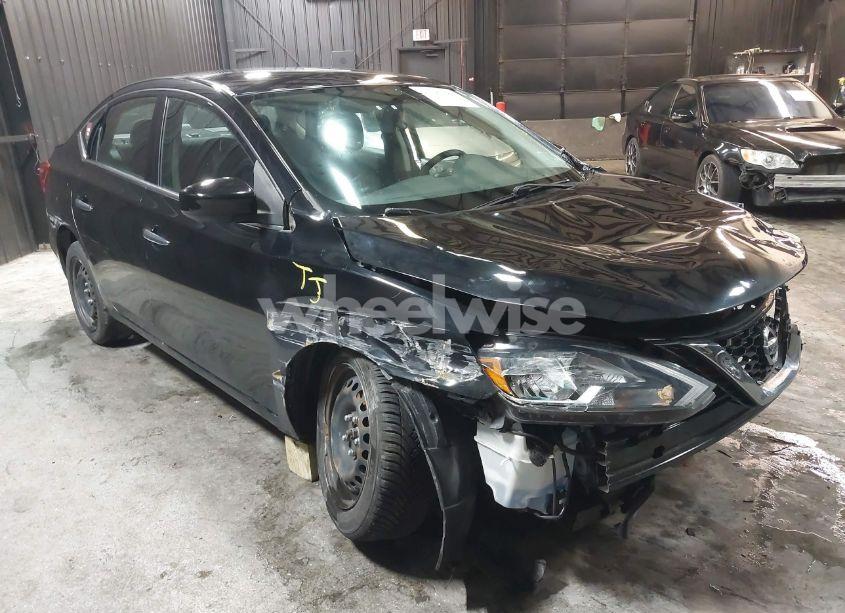 2016 Nissan Sentra S (VIN 3N1AB7AP4GY327409) main photo