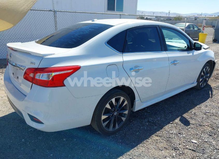 Photo 4 of 2016 Nissan Sentra SR (VIN 3N1AB7AP4GY329774)