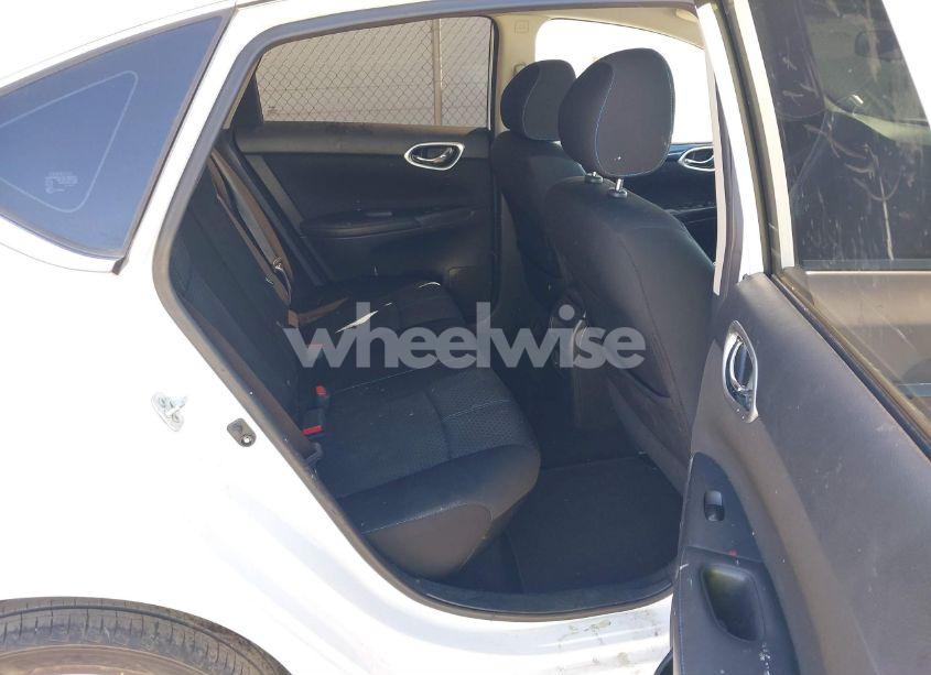 Photo 8 of 2016 Nissan Sentra SR (VIN 3N1AB7AP4GY329774)